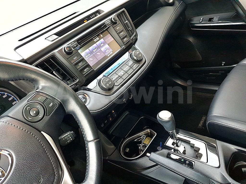 2018 TOYOTA RAV4 2.5 2WD GEN 4 - 11