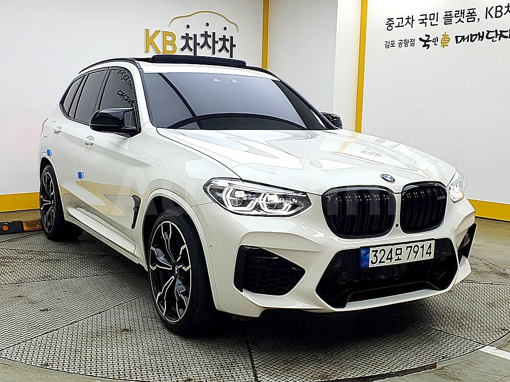 BMW X3-M-G01 with manual transmission from Korea