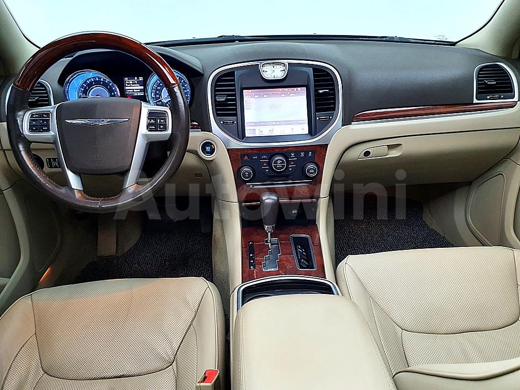 2C3CA6CG4BH591703 2011 CHRYSLER  300C 3.6-4