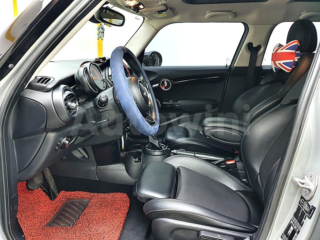 2015 MINI COOPER D 1.5 5 DOOR HIGH 3RD GEN - 8