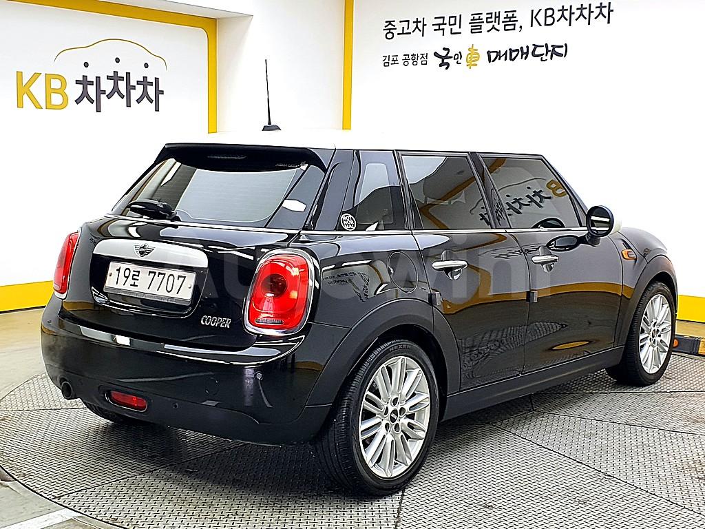 2015 MINI COOPER 1.6 5-DOOR BASIC 3RD GEN - 3