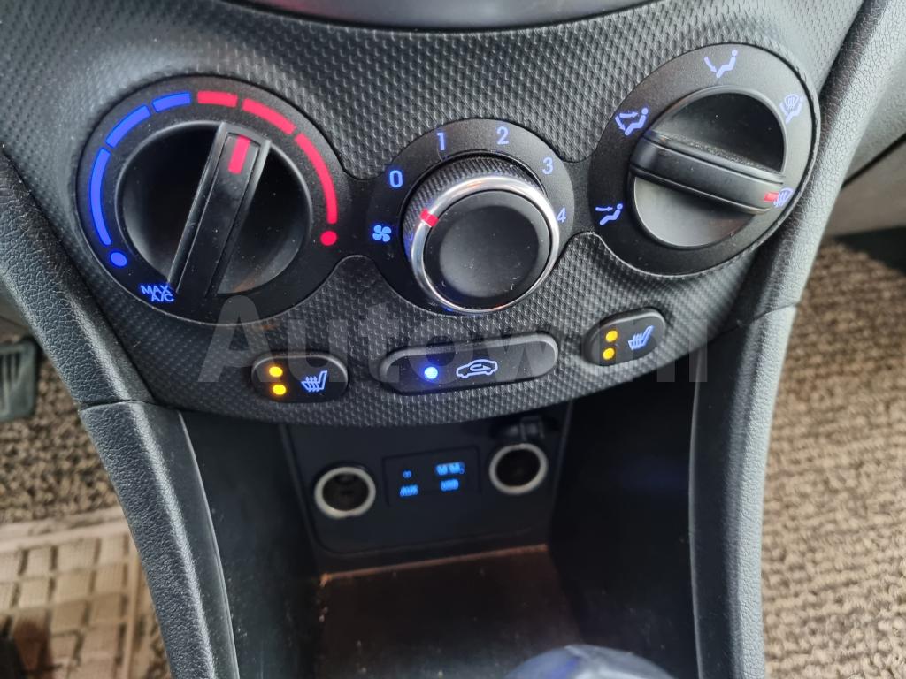 2017 HYUNDAI ACCENT  VERY GOOD CONDITION.NOACCIDENT - 37