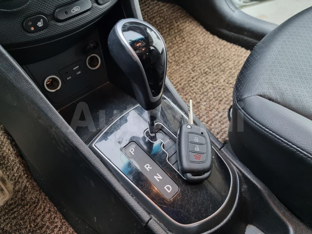 2017 HYUNDAI ACCENT  VERY GOOD CONDITION.NOACCIDENT - 38