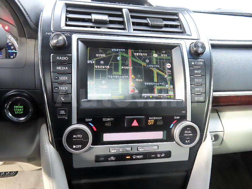 2012 TOYOTA  CAMRY 2.5 XLE - 12