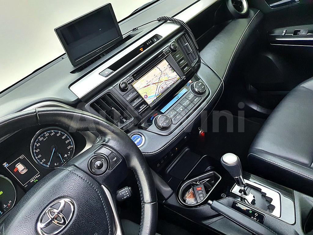 2017 TOYOTA RAV4 2.5 4WD HYBRID 4TH GEN - 11