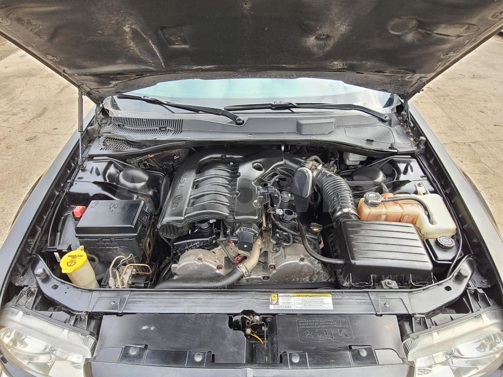2010 CHRYSLER 300C FUNERAL CAR SUNR/NAVI/CAM - 50