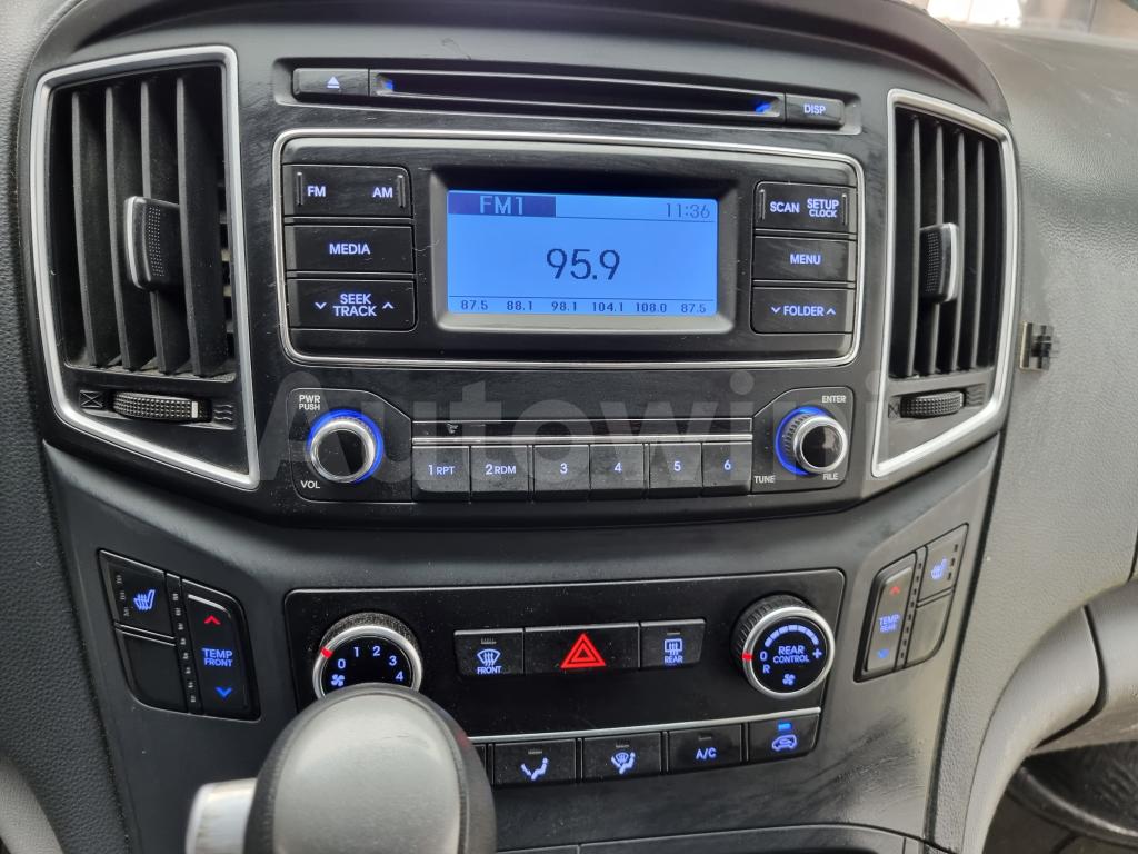 2017 HYUNDAI  GRAND STAREX VERY GOOD CONDITION. - 36