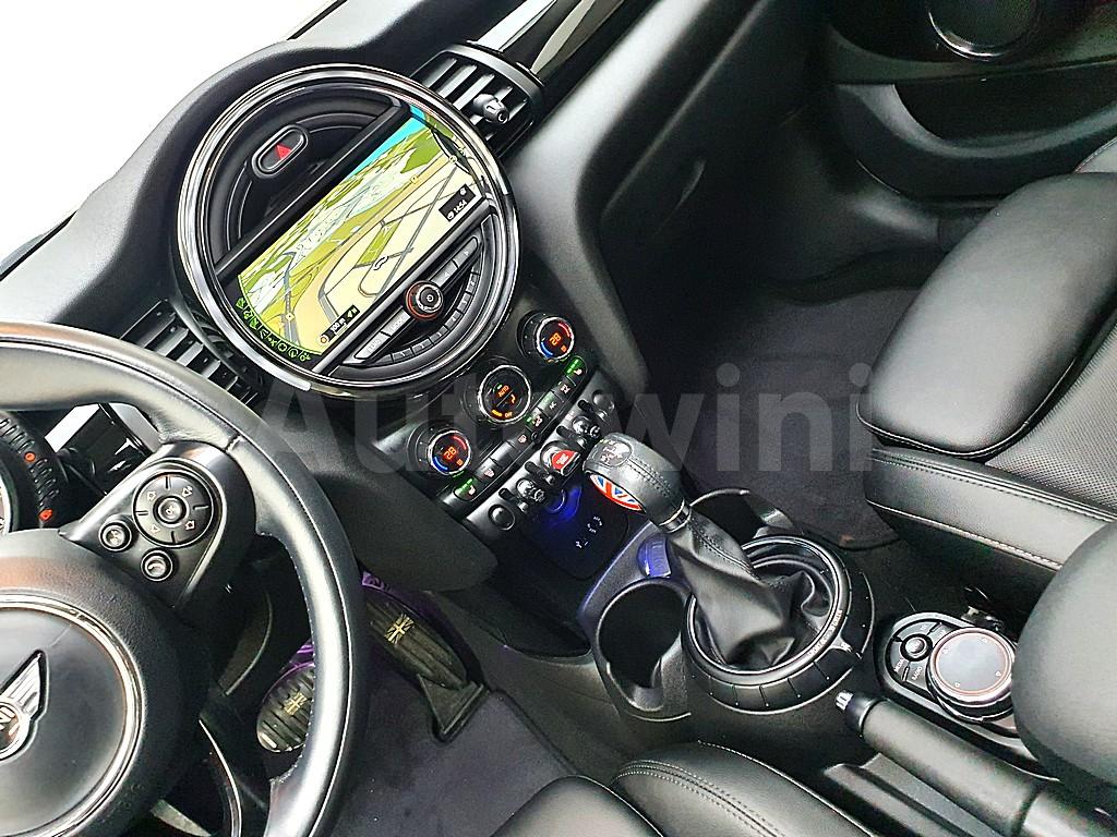 2016 MINI COOPER 1.5 5 DOOR HIGH 3RD GEN - 11