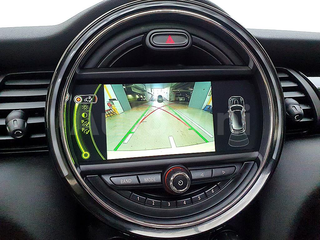 2016 MINI COOPER 1.5 5 DOOR HIGH 3RD GEN - 13