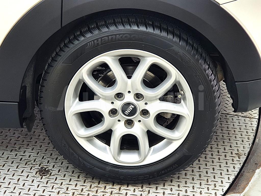 2016 MINI COOPER 1.5 5 DOOR HIGH 3RD GEN - 18