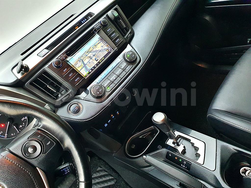2018 TOYOTA RAV4 2.5 2WD GEN 4 - 11