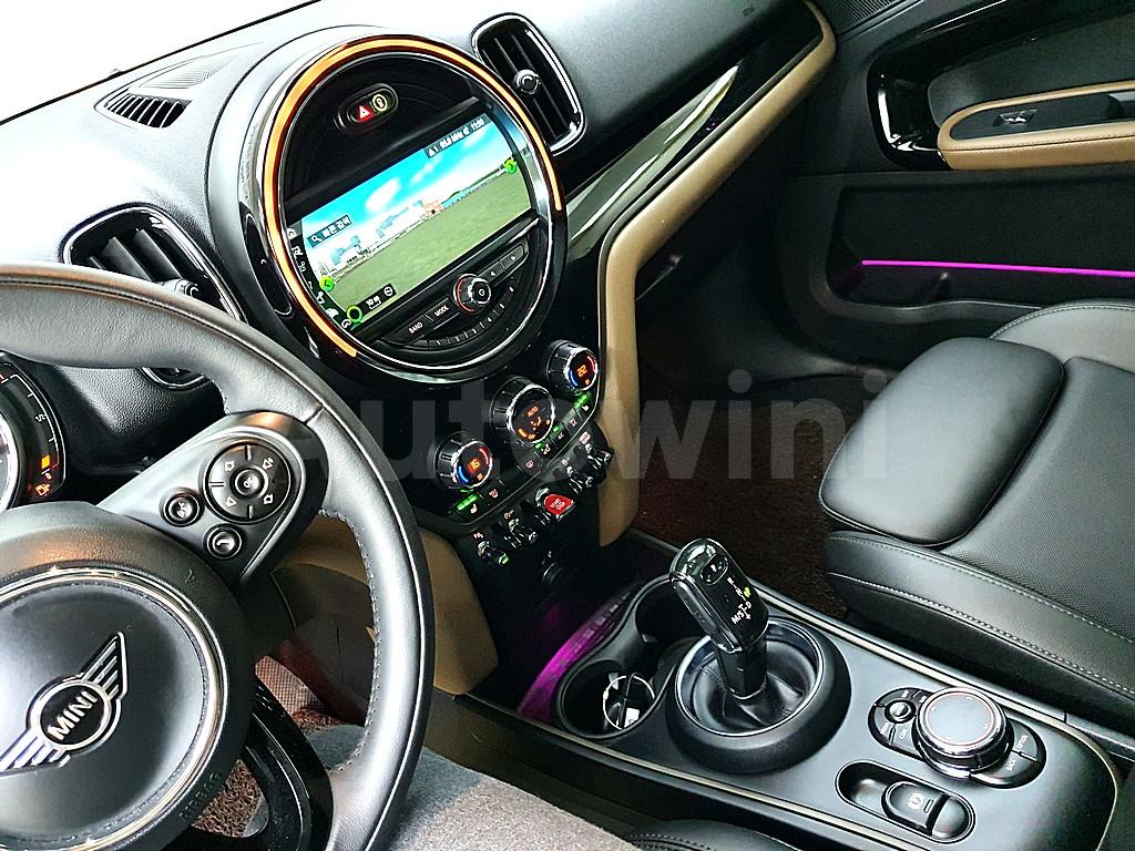 2019 MINI COOPER D COUNTRYMAN ALL4 HIGH - 10