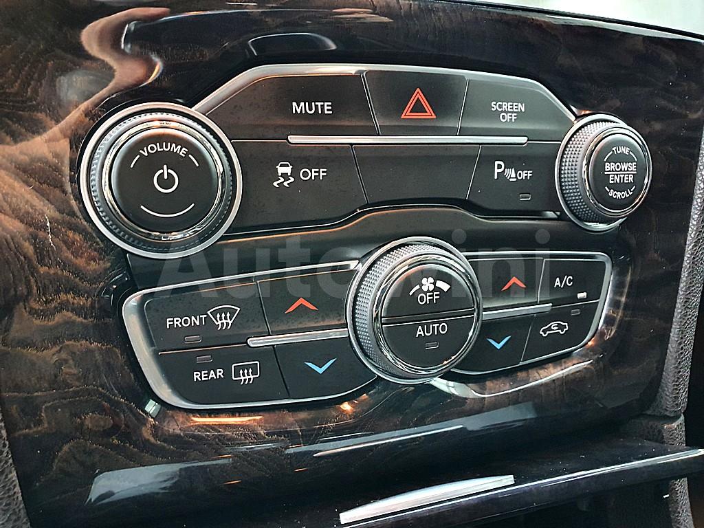 2017 CHRYSLER  300C 3.6 - 12