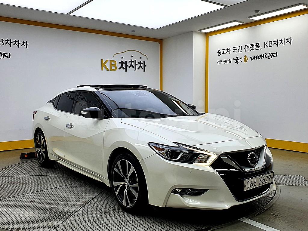 1N4AA6AP2HC439524 2017 NISSAN MAXIMA A36  3.5 PLATINUM-1