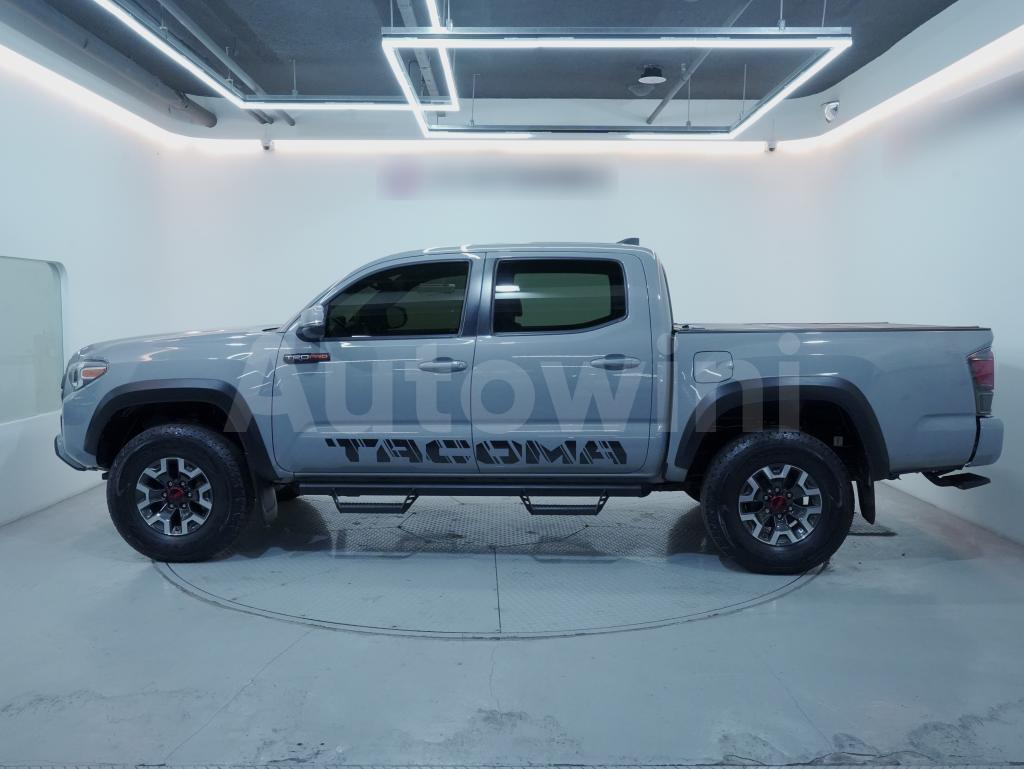 5TFCZ5AN9JX138493 2018 TOYOTA TACOMA TRD PRO-3