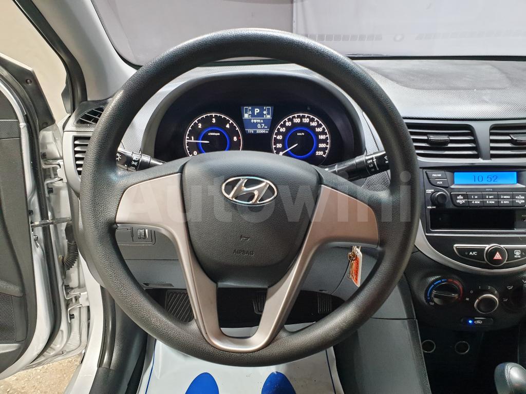 2017 HYUNDAI ACCENT  DIESEL ABS - 25