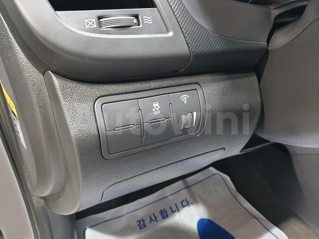2017 HYUNDAI ACCENT  DIESEL ABS - 33
