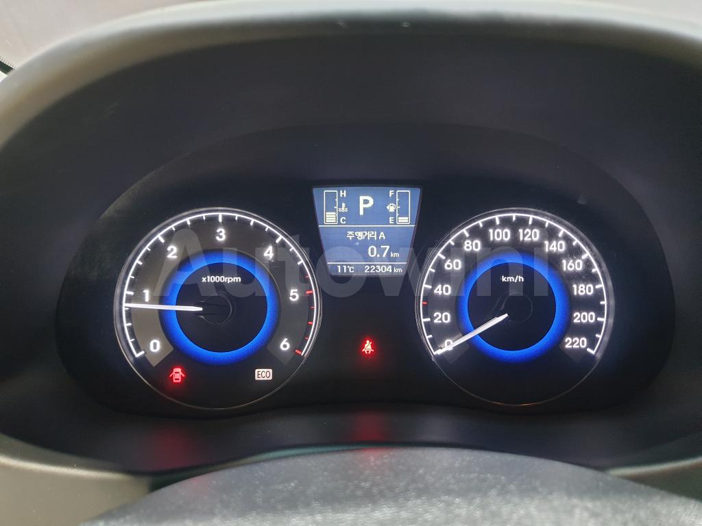2017 HYUNDAI ACCENT  DIESEL ABS - 34