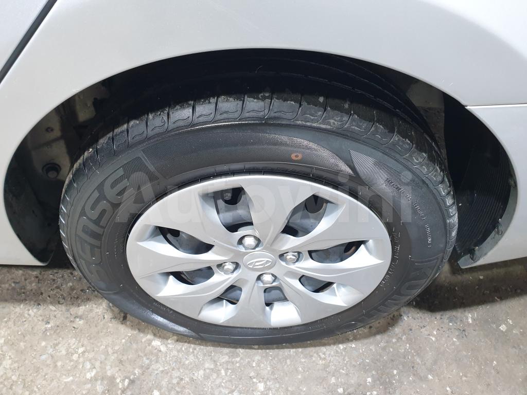 2017 HYUNDAI ACCENT  DIESEL ABS - 38