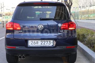 2013 VOLKSWAGEN  TIGUAN 2.0TDI+SROOF+B.MOTION+4WD+FULL - 13