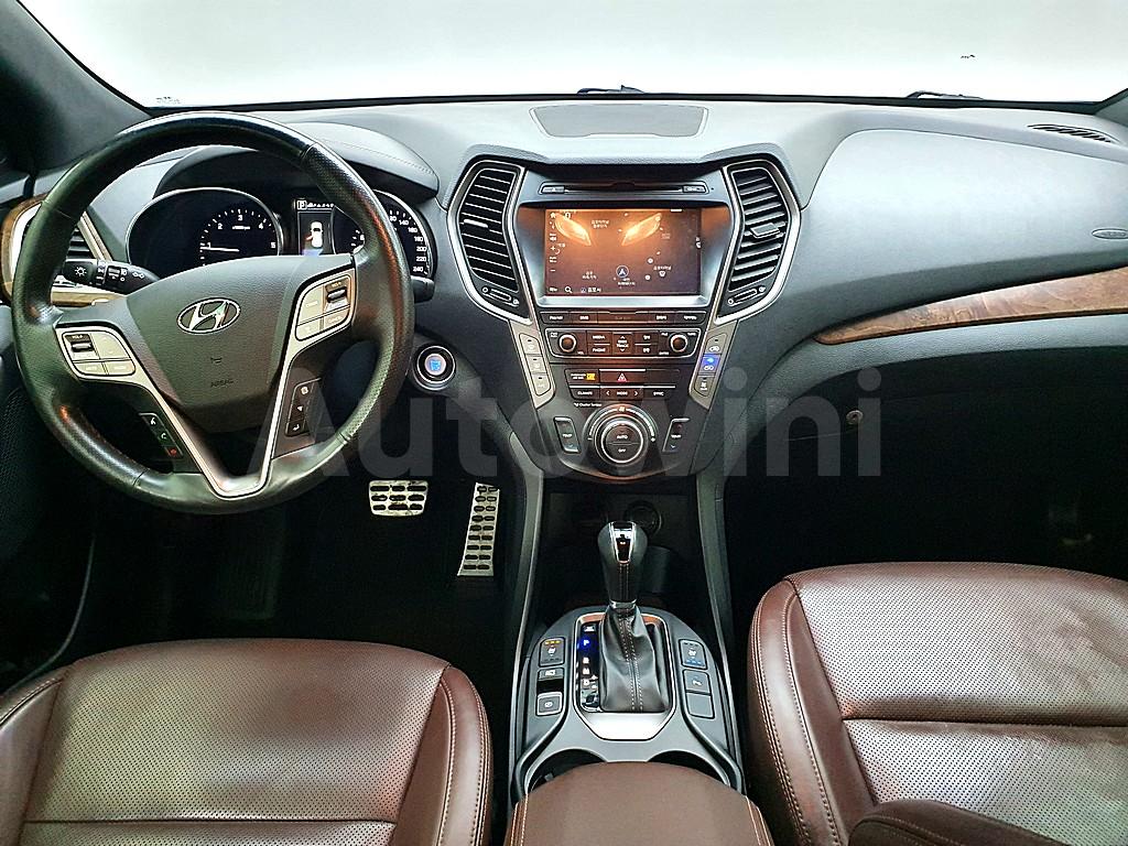 KMHSR81XDHU258828 2017 HYUNDAI  MAXCRUZ E-VGT R2.2 4WD FINEST EDITION-4