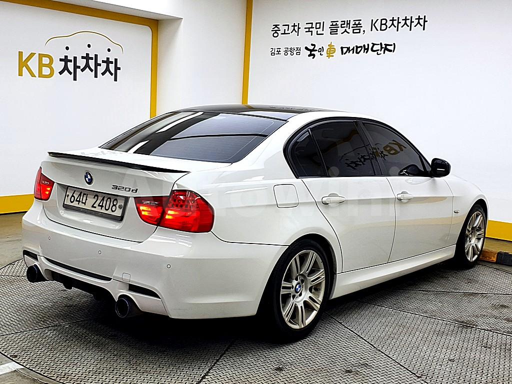 2011 BMW 3 SERIES E90  320D M SPORT - 3