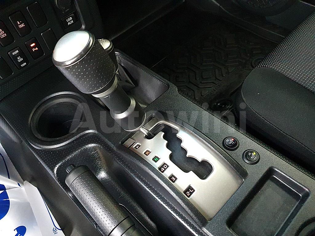 2014 TOYOTA FJ CRUISER 4WD V6 - 15