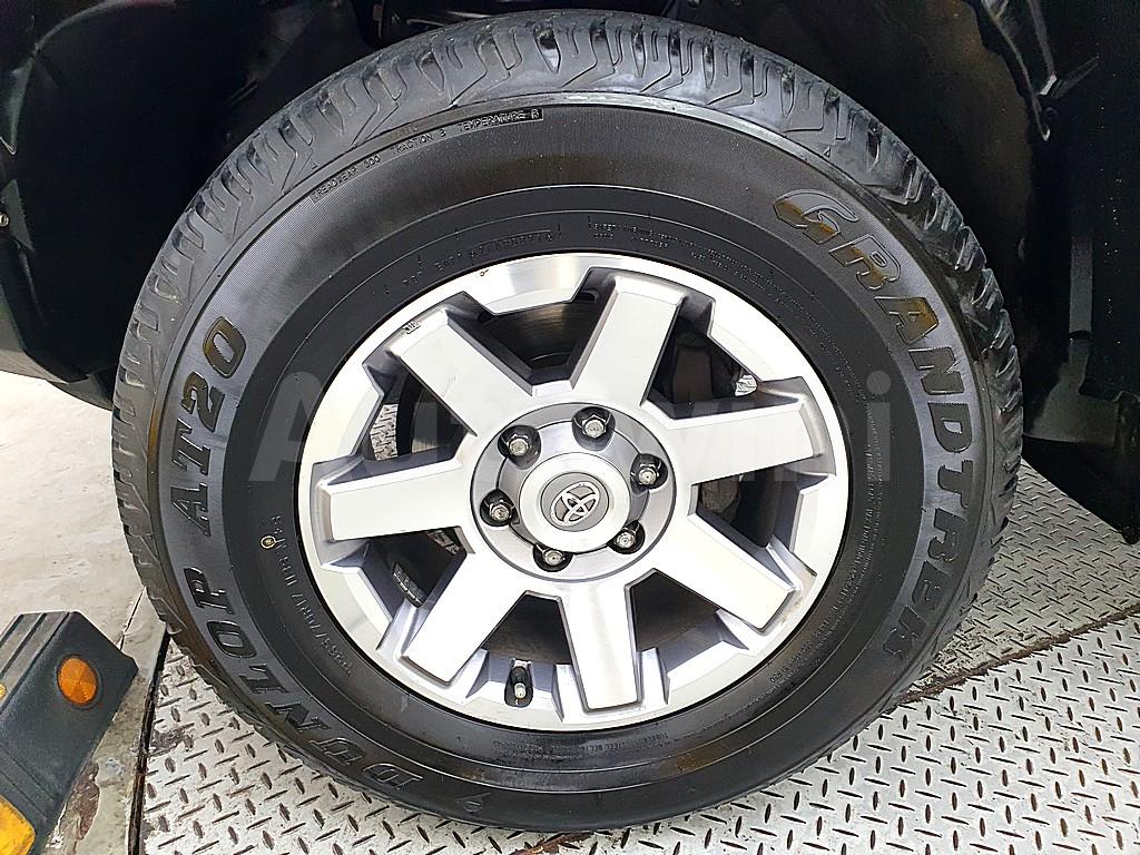 2014 TOYOTA FJ CRUISER 4WD V6 - 18
