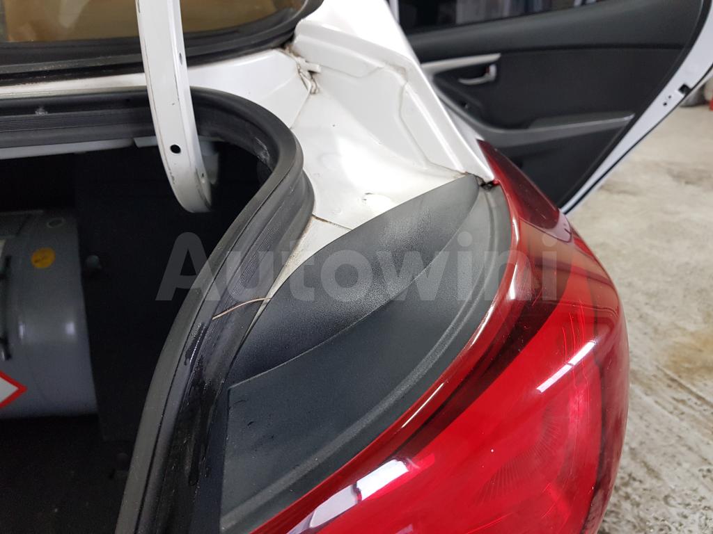 2015 HYUNDAI  AVANTE ELANTRA REAR COM+SENCER+LPG - 11