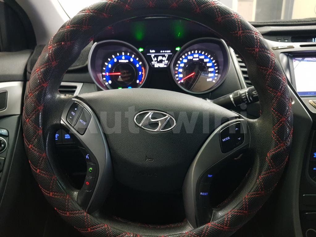 2015 HYUNDAI  AVANTE ELANTRA REAR COM+SENCER+LPG - 16