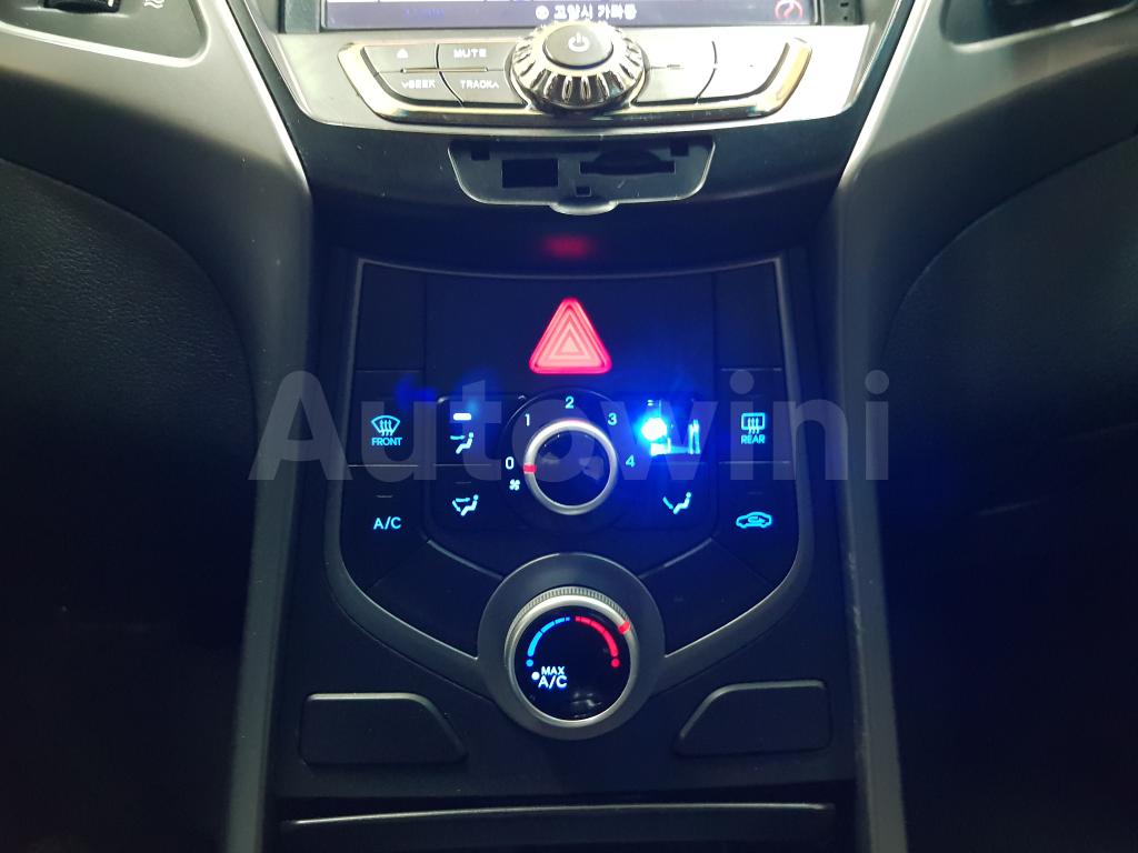 2015 HYUNDAI  AVANTE ELANTRA REAR COM+SENCER+LPG - 22