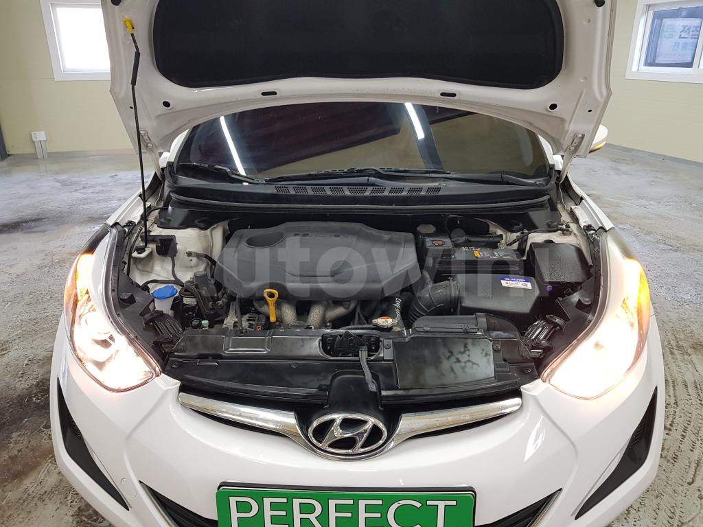 2015 HYUNDAI  AVANTE ELANTRA REAR COM+SENCER+LPG - 28