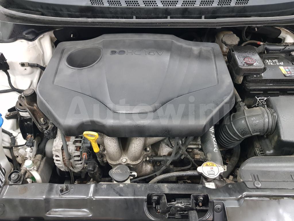 2015 HYUNDAI  AVANTE ELANTRA REAR COM+SENCER+LPG - 33