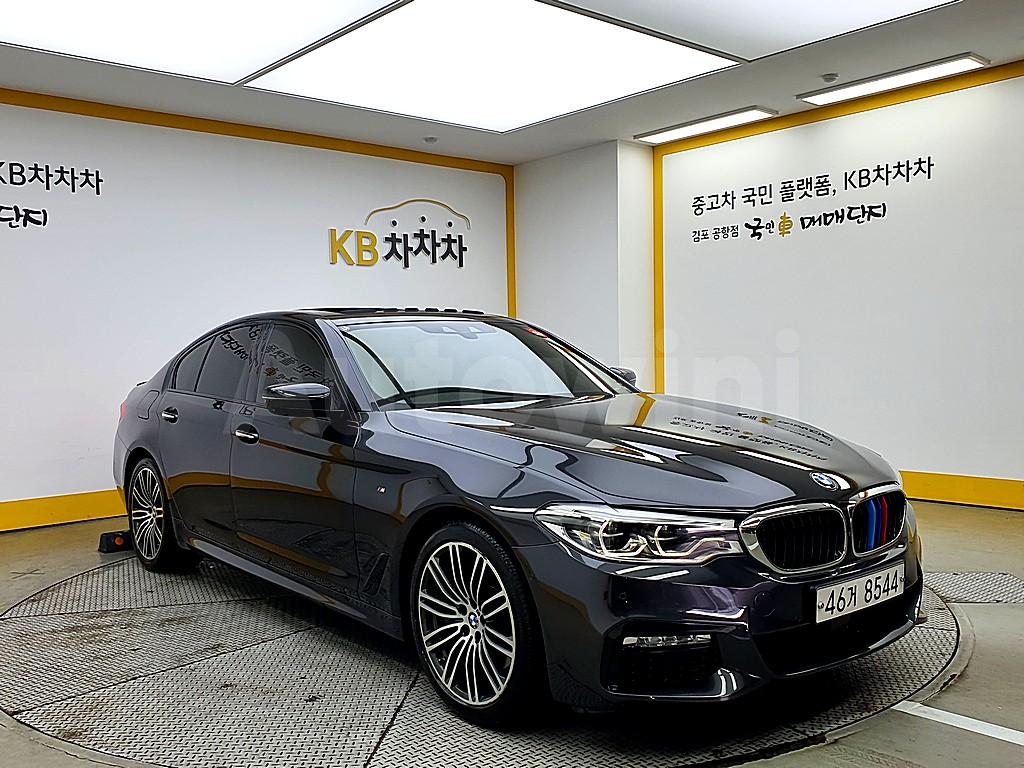 WBAJC9100HG942466 2017 BMW  5 SERIES G30  530D M SPORT-1