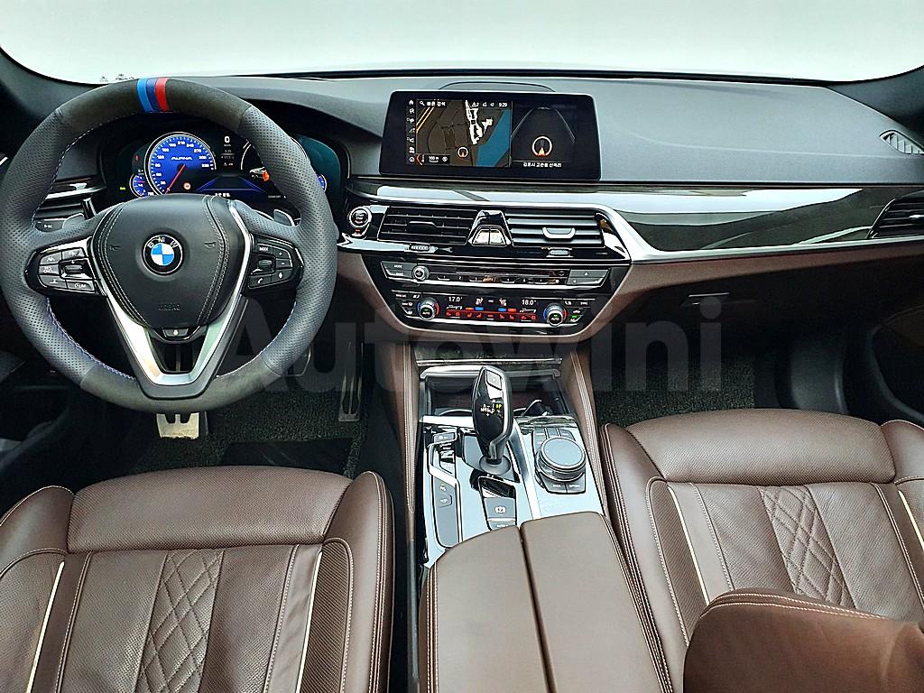 WBAJC9100HG942466 2017 BMW  5 SERIES G30  530D M SPORT-4