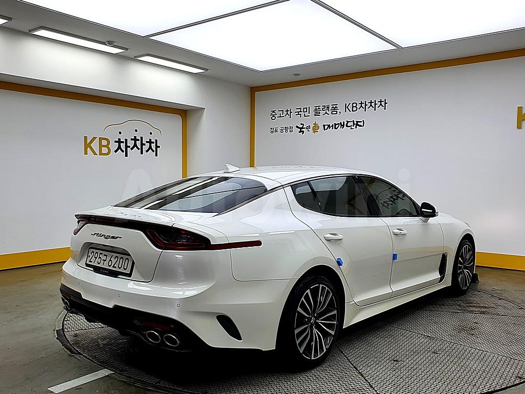 KNAE351ABLS080168 2020 KIA STINGER 2.0 TURBO 2WD PLATINUM-2
