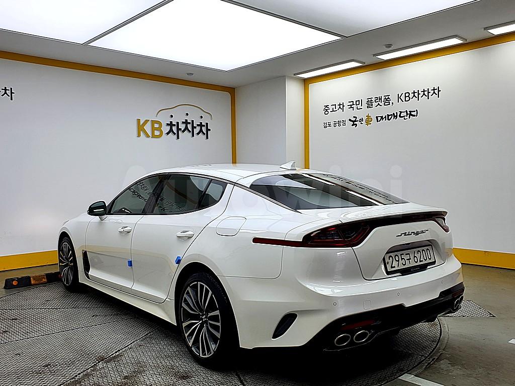 KNAE351ABLS080168 2020 KIA STINGER 2.0 TURBO 2WD PLATINUM-3
