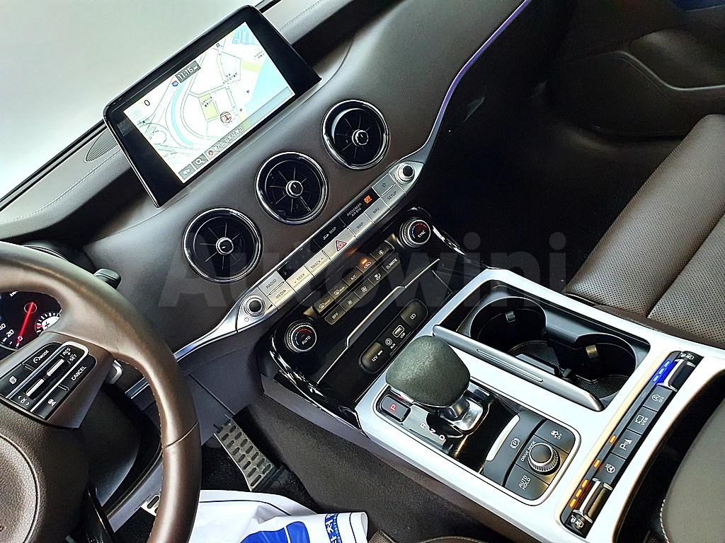 2020 KIA STINGER 2.0 TURBO 2WD PLATINUM - 10