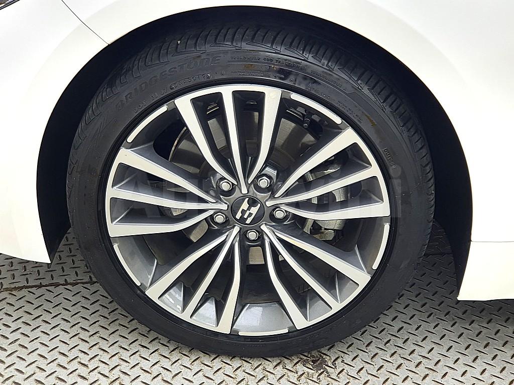 2020 KIA STINGER 2.0 TURBO 2WD PLATINUM - 16