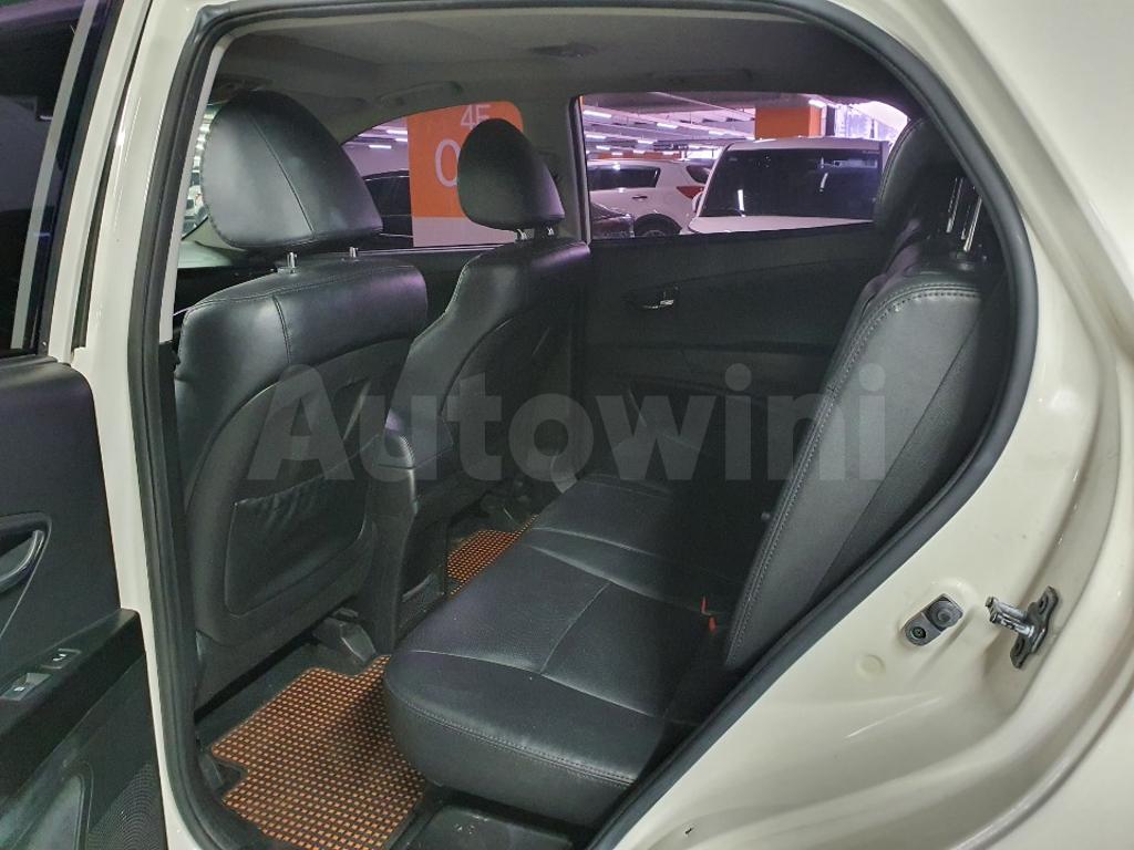 2013 SSANGYONG KORANDO C 2WD CLUBBY*S.KEY NAVI SUNROOF* - 27