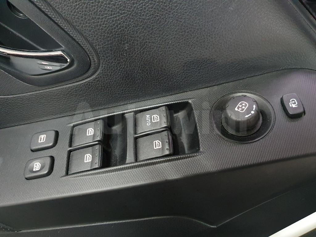 2013 SSANGYONG KORANDO C 2WD CLUBBY*S.KEY NAVI SUNROOF* - 41