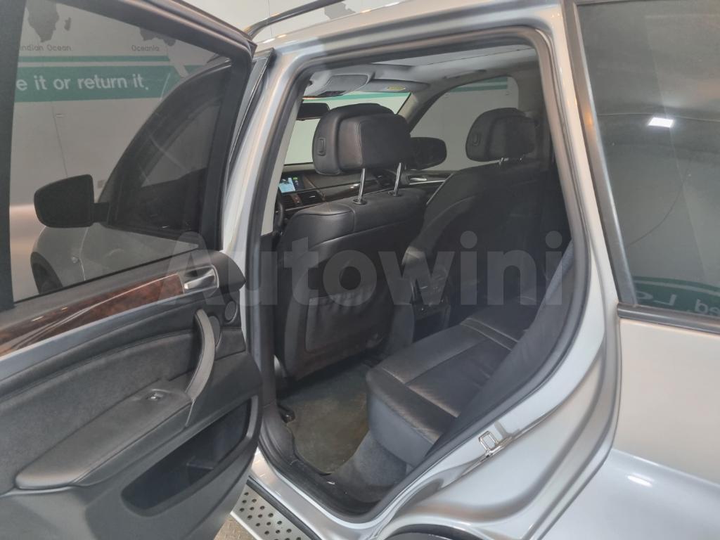 2010 BMW X5 E70  X5 XDRIVE30D - 39