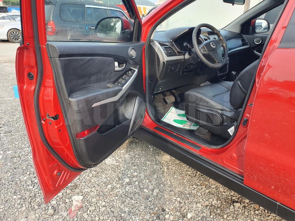 2014 SSANGYONG  KORANDO C SUNROOF/ABS/A/T - 25