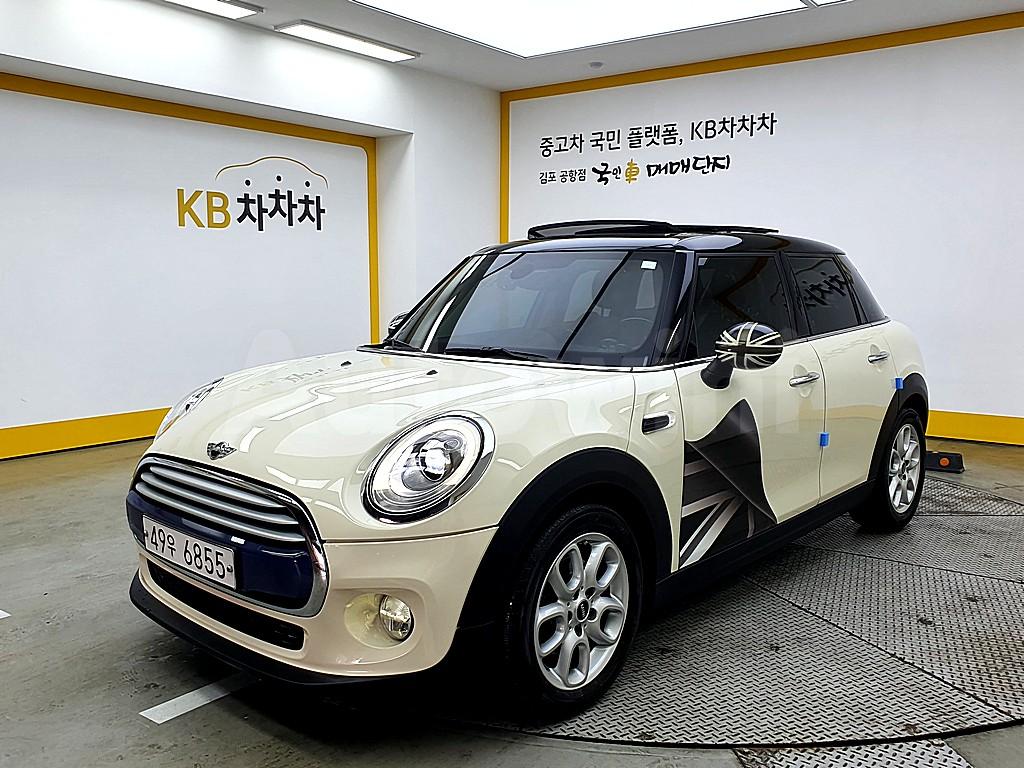 WMWXT3108F2B73638 2015 MINI COOPER D 1.5 5-DOOR MID 3RD GEN-0