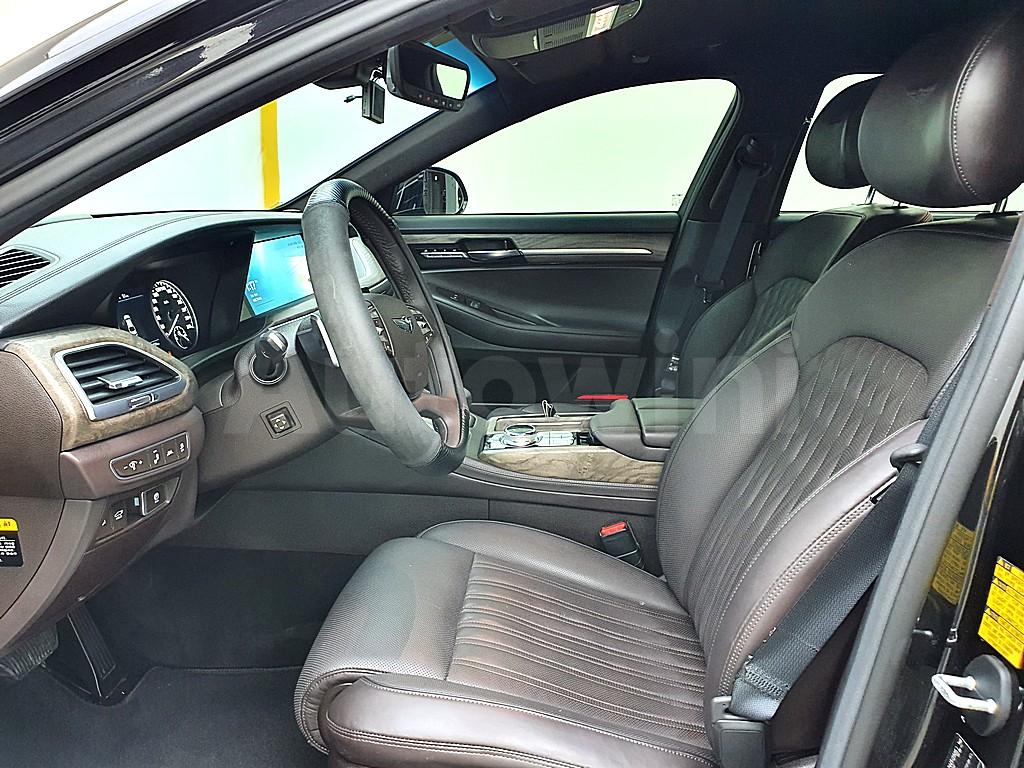 2019 GENESIS G90 3.8 GDI AWD PREMIUM LUXURY - 9
