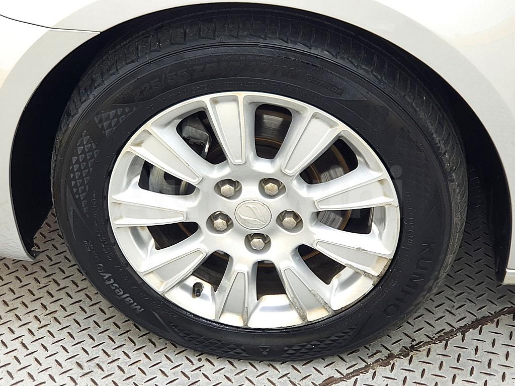 2012 GM DAEWOO (CHEVROLET) ALPHEON EL240 DELUXE - 18