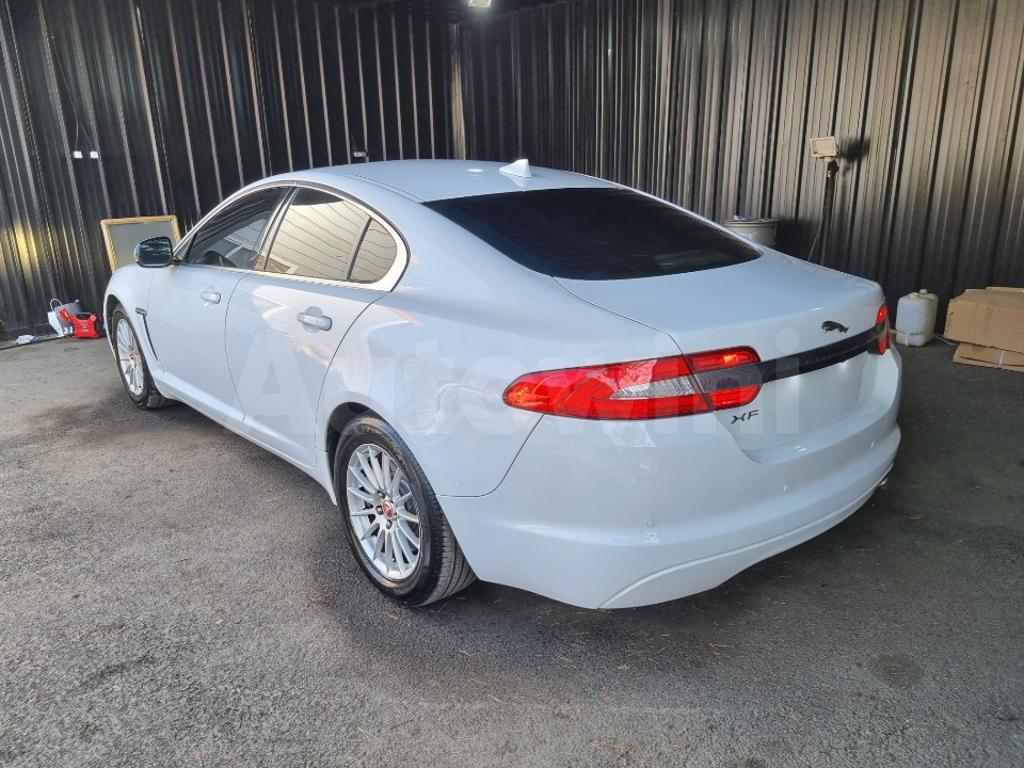 SAJAA05K8EDU15841 2014 JAGUAR XF SUNROOF 2WD-2