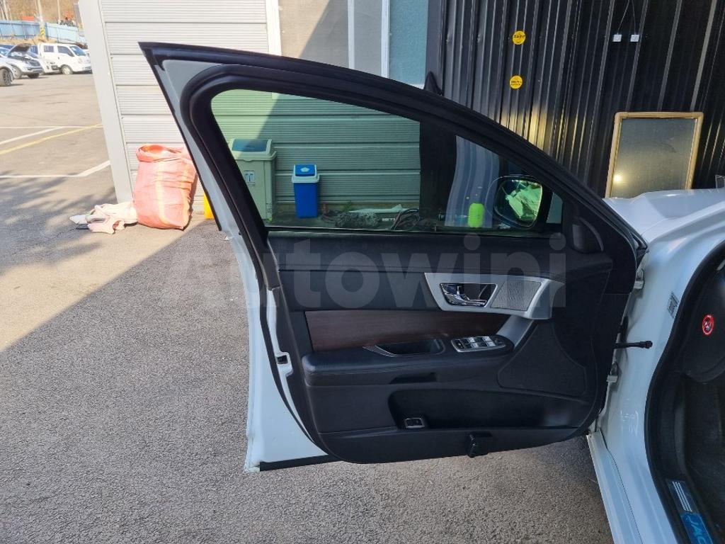 2014 JAGUAR XF SUNROOF 2WD - 13