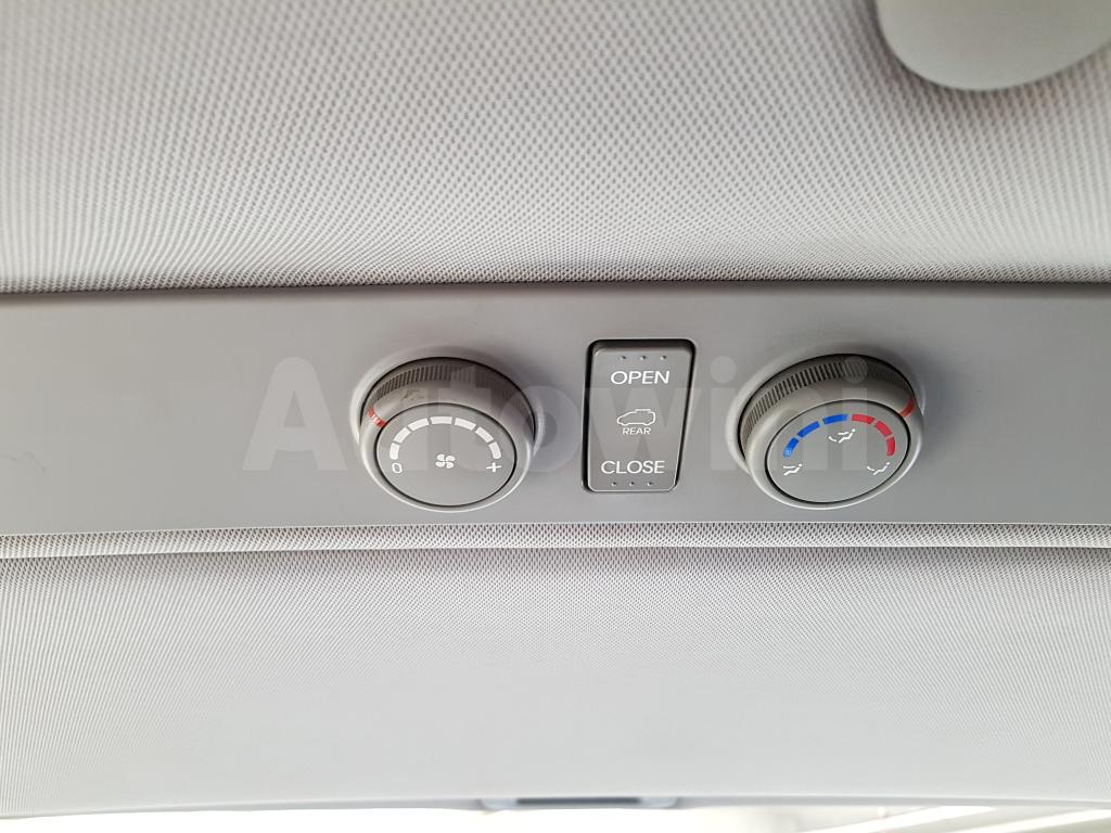 2014 HYUNDAI GRAND STAREX H-1 ENGINE NO. (12S+SUNROOF+CROME) - 27