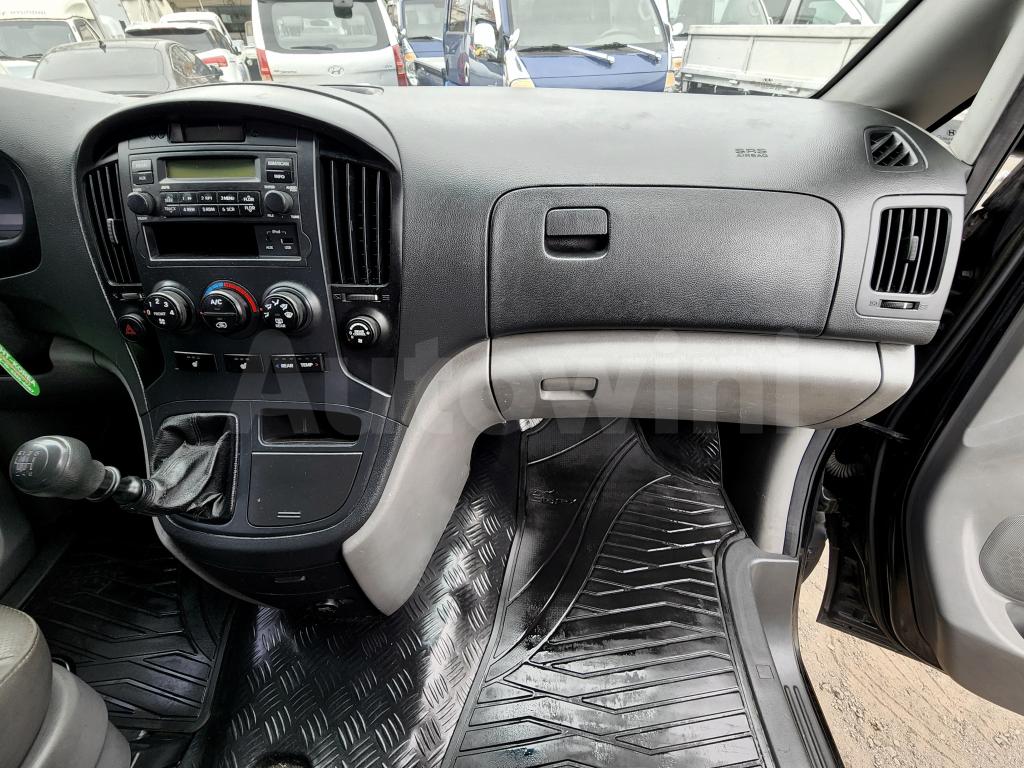 2014 HYUNDAI GRAND STAREX H-1 ((12SEAT+M/T+2RD /3RD AIRCON)) - 30